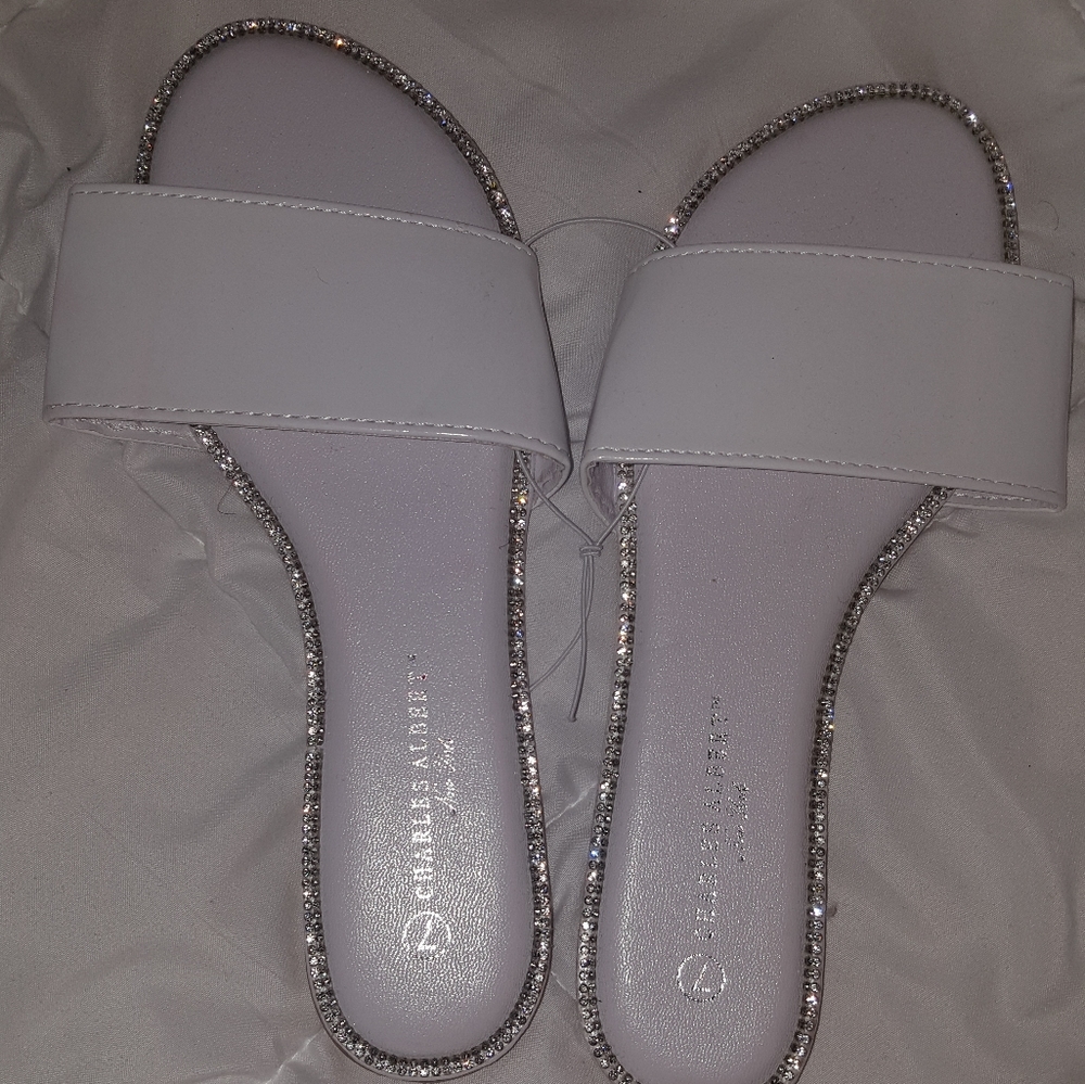 Sandal